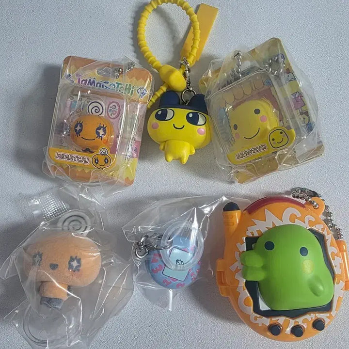 [BUNJANG] Tamagotchi Gacha Set (6 Variants) / 가격할인)다마고치 가챠 6종 일괄