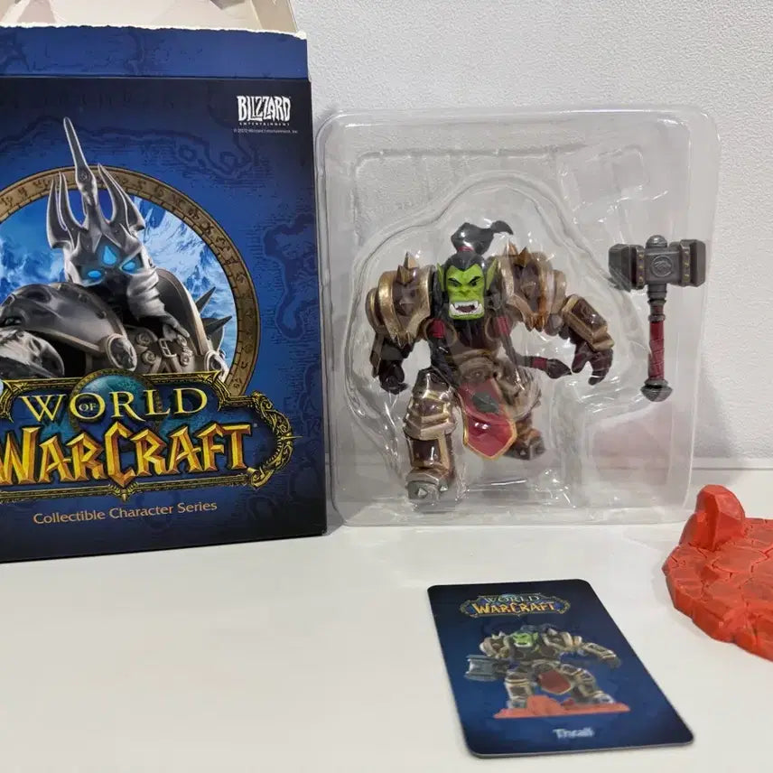 [BUNJANG] Pop Mart World of Warcraft Thrall Figure / 월드 오브 워크래프트 스랄 팝마트 피규어