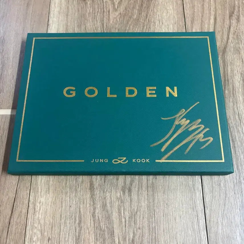 [BUNJANG] BTS Jungkook Golden Solo Signed Album / BTS 정국 Golden 솔로 싸인 앨범