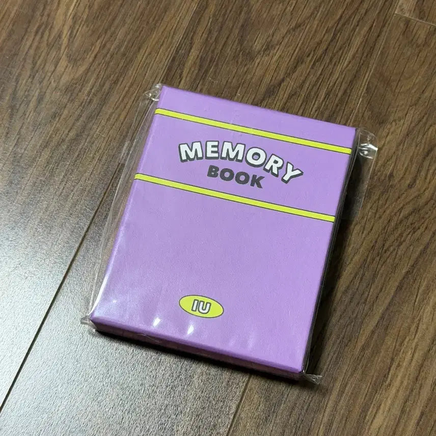[BUNJANG] IU Memory Book / 아이유 메모리북