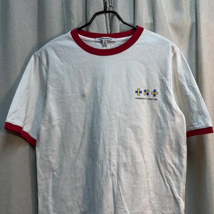 [BUNJANG] TXT Ringer Short-Sleeve T-Shirt (White/Red) / [M] 투모로우바이투게더 링거 반팔 티셔츠 TOMORROW