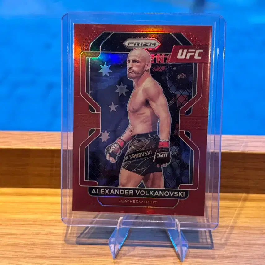 [BUNJANG] UFC Volkanovski Prism Card Limited Edition 299 / UFC 볼카노프스키 프리즘 카드 299한정