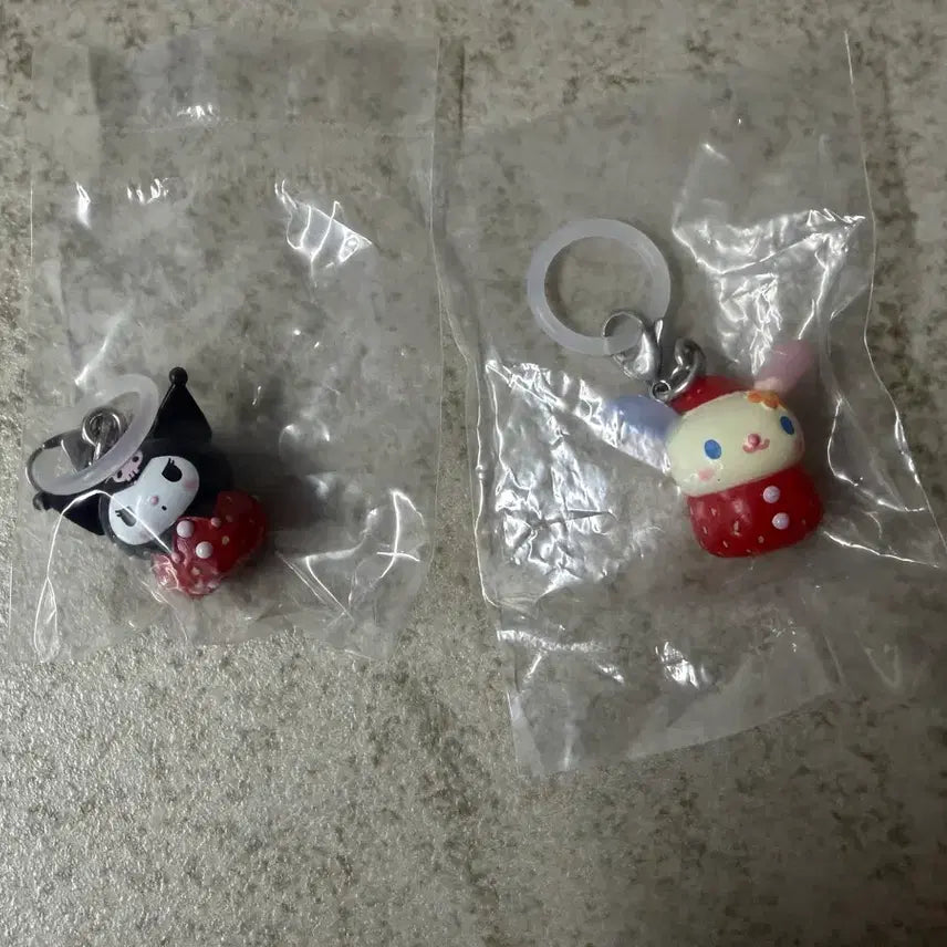 [BUNJANG] Sanrio Ichigo Mashimaro Kuromi &amp; Usahana Set / 산리오 딸기 메지루시 가챠 쿠로미,우사하나 세트