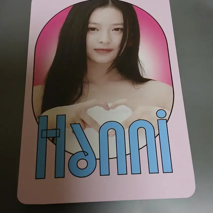 [BUNJANG] NewJeans Hanni Big Issue Photocard / NewJeans HANNI BIG ISSUE 포토카드