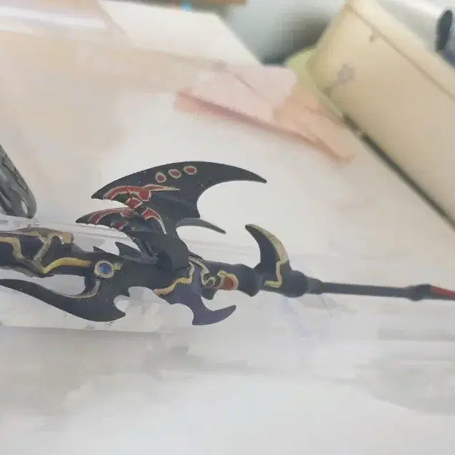 [BUNJANG] Final Fantasy XIV Estinien Figure with Custom Doll Clothes and Mini Soul Crystal / 파판14 에스티니앙 피규어 공식 ff14 하자있음 + 인형옷, 미니 소크
