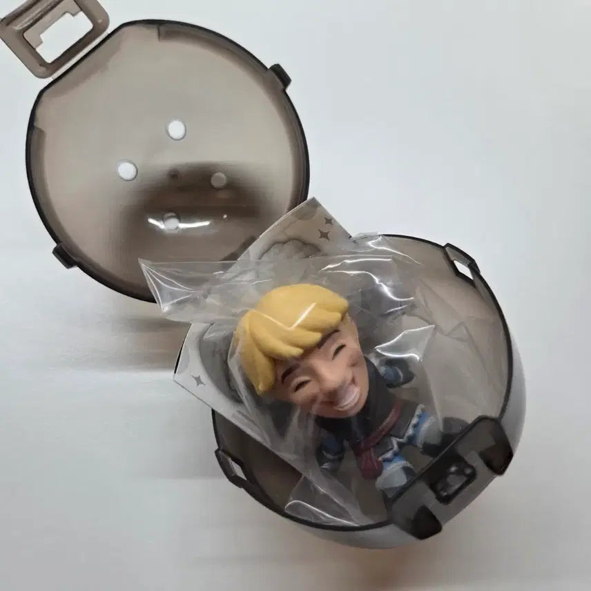 [BUNJANG] Disney Frozen Kristoff Gachapon Figure / 하하하 겨울왕국 가챠 크리스토프 판매