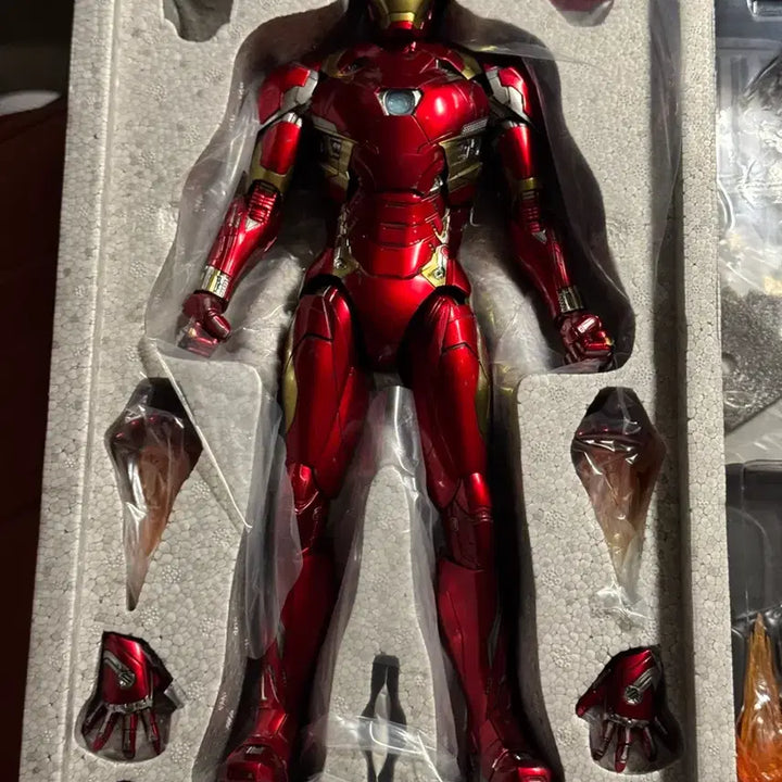 [BUNJANG] Hot Toys Iron Man Mark 46 Diecast Figure / 핫토이 아이언맨 마크46 다이캐스트 단품