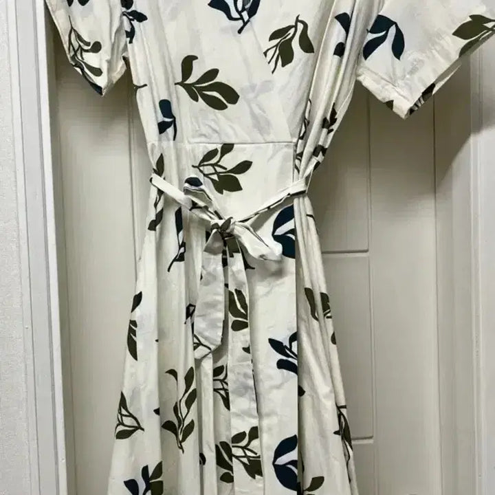 [BUNJANG] Zara Floral Print Dress / 자라 플라워 원피스 (새상품)