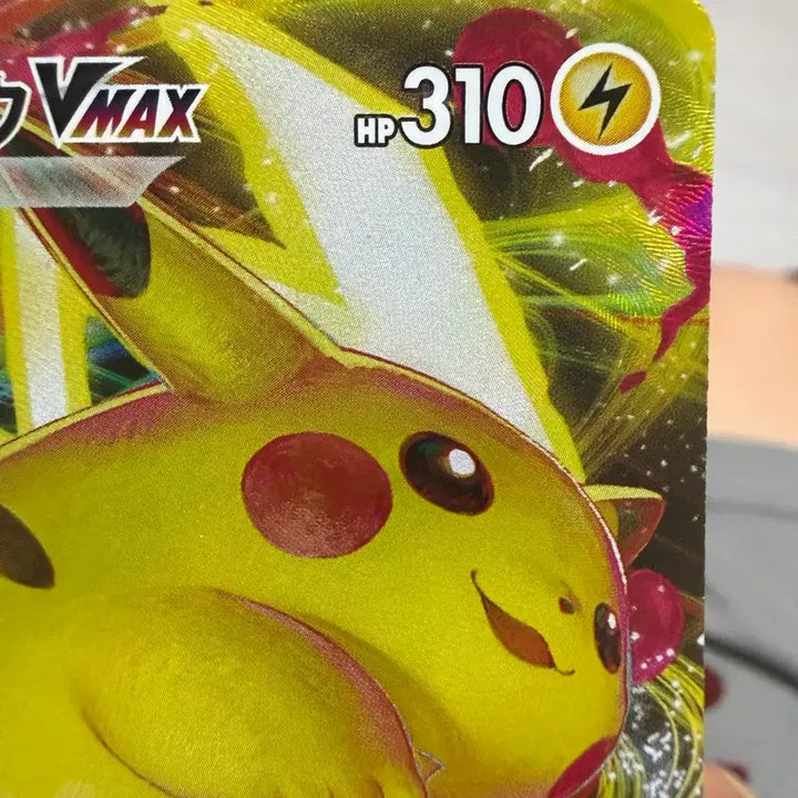 [BUNJANG] CoroCoro Pikachu VMAX Promo Card (SS Grade) / 네고 가능 코로코로 피카츄 VMAX 카드 265/S-P 프로모 (SS급)