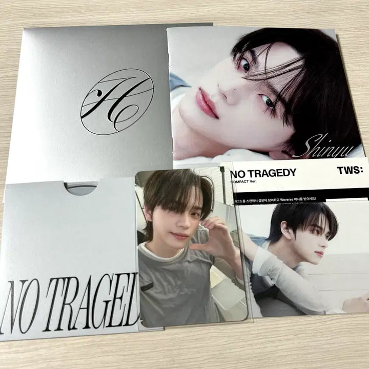 [BUNJANG] TWS Compact Hush Version Album Seonyu Photocard Set / 투어스 컴팩트 hush 앨범 신유 포카 세트 no tragedy
