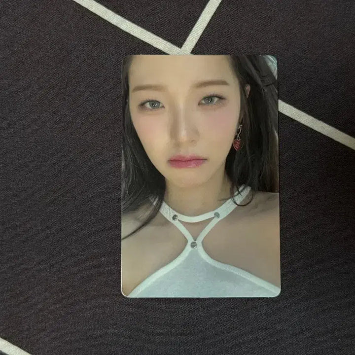 [BUNJANG] fromis_9 (프로미스나인) Baek Ji-heon Supersonic Photobook Photocard / 프로미스나인 프미나 supersonic 수퍼소닉 포토북 앨범 백지헌 포카