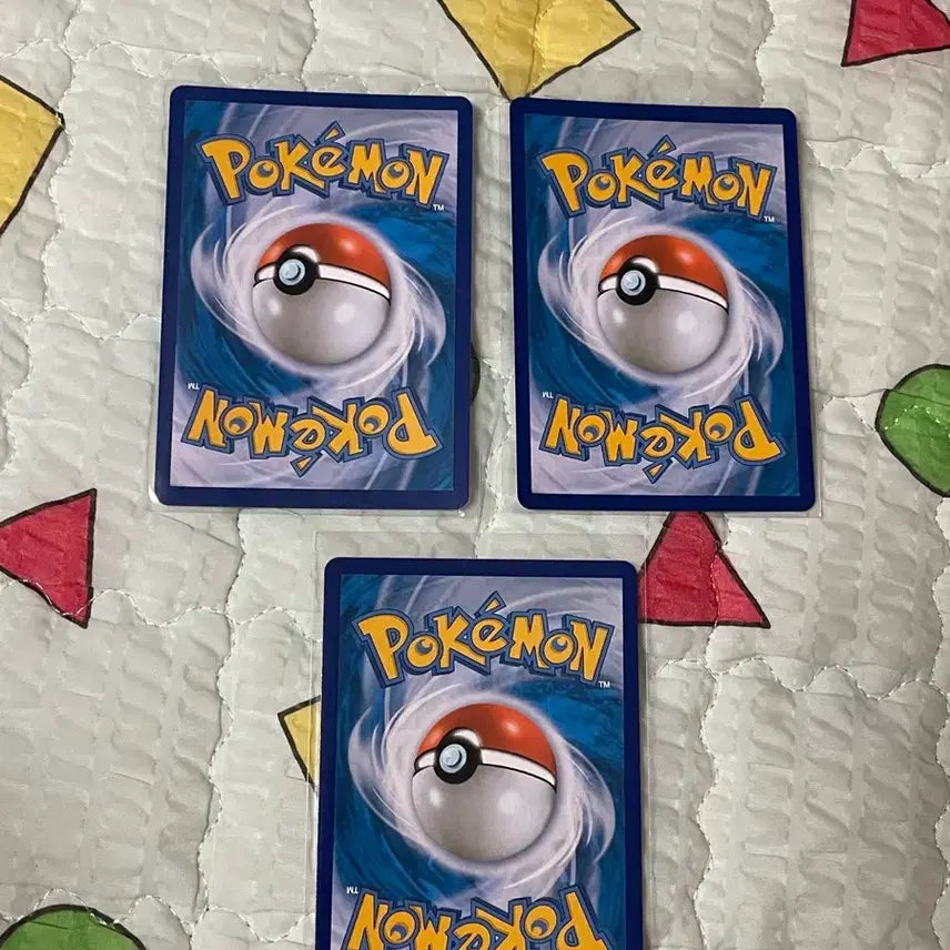 [BUNJANG] Pokemon Pikachu V/VMAX 25th Anniversary Card / 포켓몬 카드 피카츄 V/VMAX 25주년