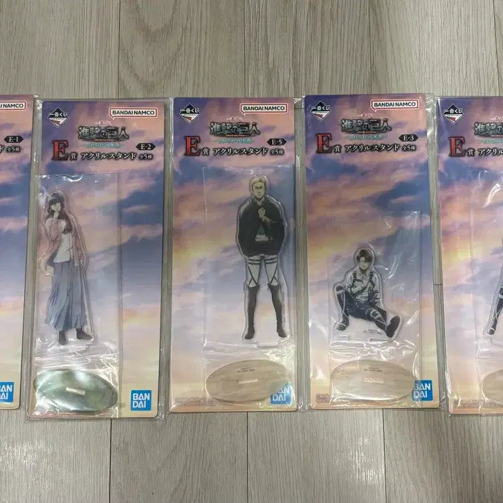 [BUNJANG] Attack on Titan Ichiban Kuji E Prize Acrylic Stand Full Set (Sealed) / 미개봉) 진격의거인 제일복권 E상 아크릴스탠드 풀세트
