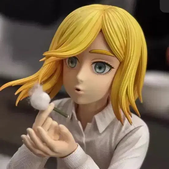 [BUNJANG] Attack on Titan Historia Resin Figure / 진격의 거인 히스토리아 피규어 레진
