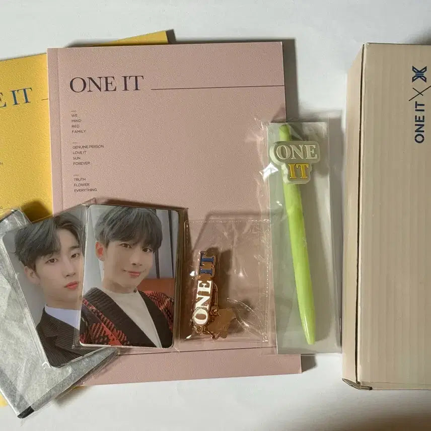 [BUNJANG] X1 ONE IT 1st Generation Fanclub Kit Bundle Set / X1 엑스원 원잇 팬클럽 키트 풀셋
