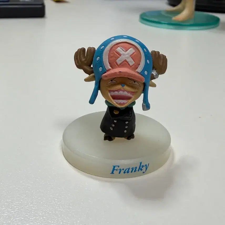 [BUNJANG] Bandai One Piece Chopper Frankie Figure / 반다이 원피스 피규어 쵸파 프랑키