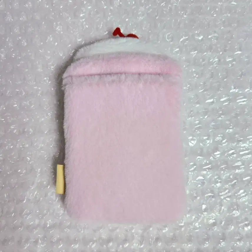 [BUNJANG] Pudding Soda Berry Pudding Faux Fur Photocard Holder Keychain / 푸딩 소다 털 포카홀더 키링 양도 판매