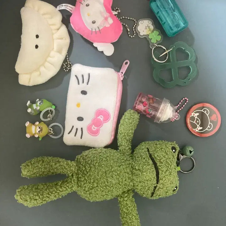 [BUNJANG] Sanrio Hello Kitty Carabiner Keyring Bundle / 키링 가챠 카라비너 다이소 키티 지갑 일괄판매