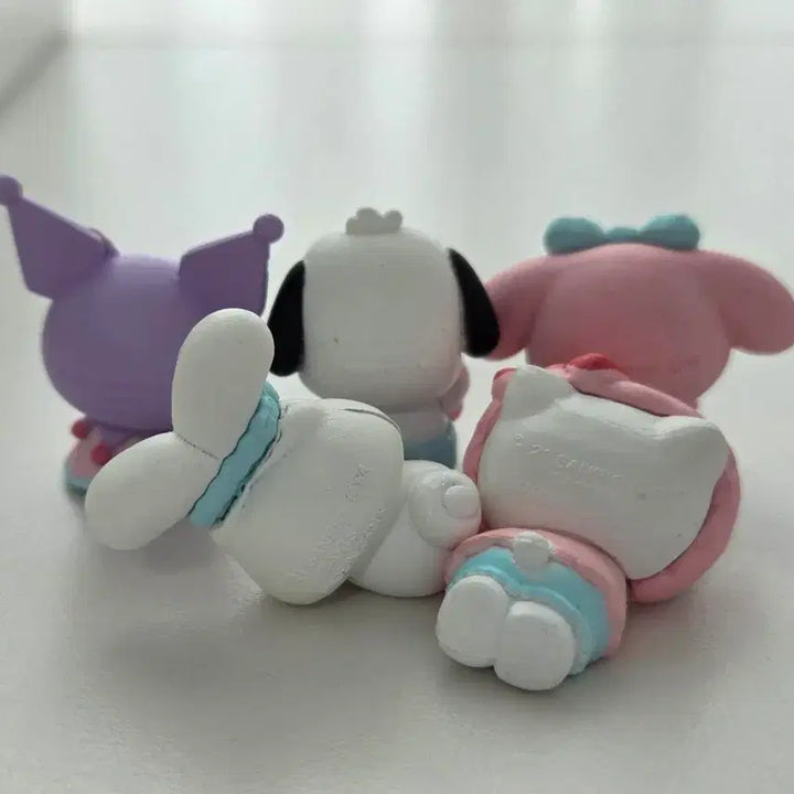 [BUNJANG] Sanrio "Time at Home" Gacha Full Set Figures / 산리오 집에 있는 시간 가챠 풀셋) 마멜 포챠코 피규어