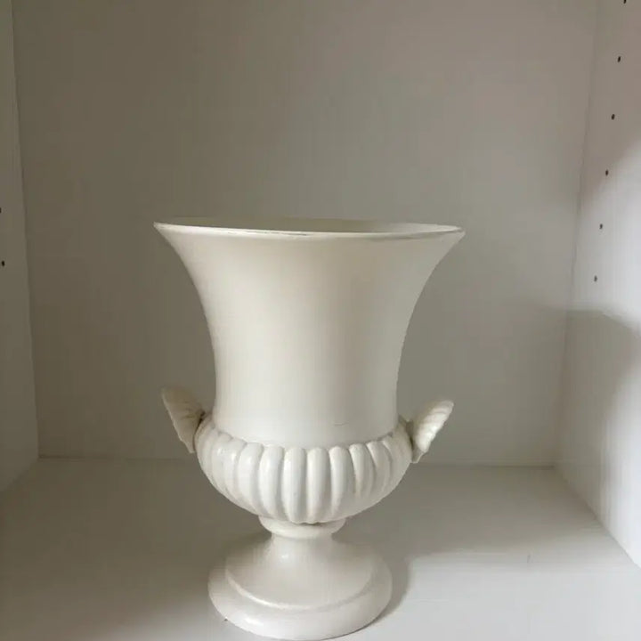 [BUNJANG] Vintage Wedgwood Shell Handle Vase / 빈티지 웨지우드 쉘 핸들 화병 베이스