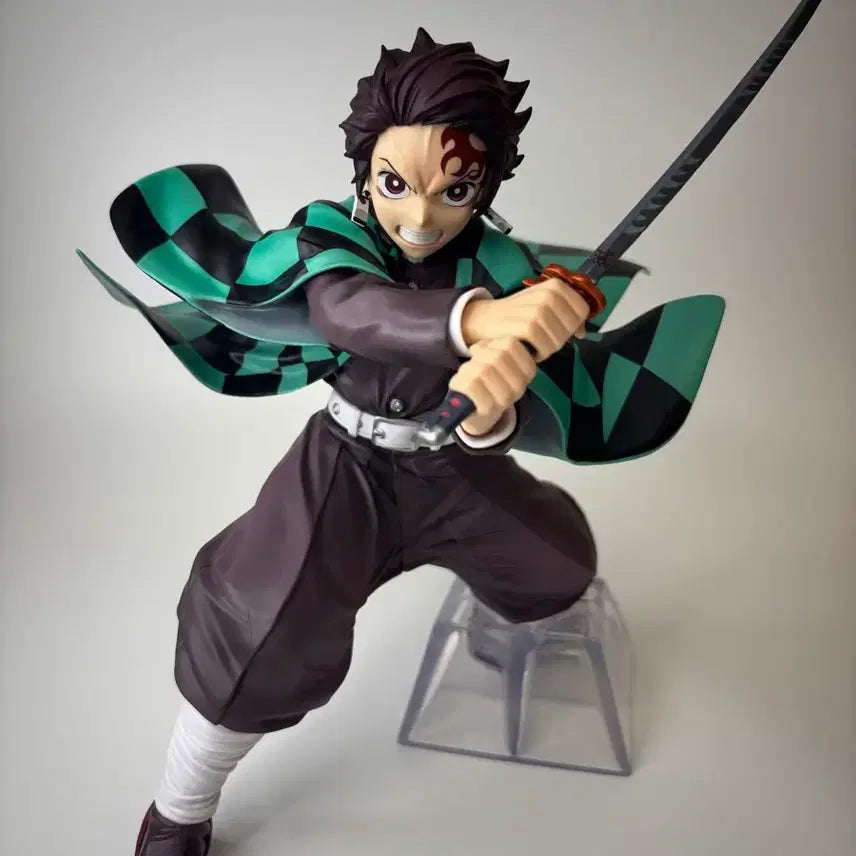 [BUNJANG] Demon Slayer Tanjiro A Prize Figure (Opened, Excellent Condition) / [개봉양품] 귀멸의칼날 탄지로 A상