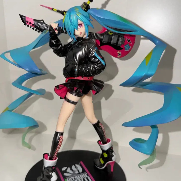 [BUNJANG] Hatsune Miku Lam Rock Singer Figure / 하츠네미쿠 Lam rock singer 록 싱어 피규어