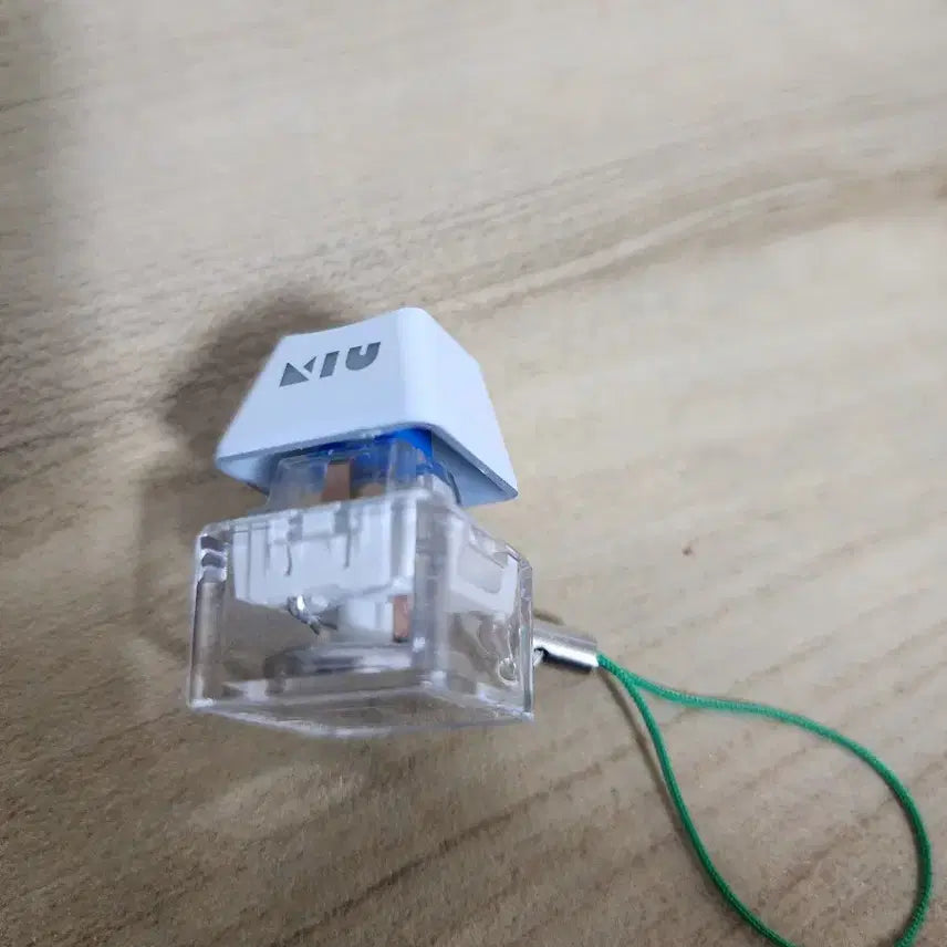 [BUNJANG] MIU404 Melon Bread Keycap / 미우404 MIU404  비공굿즈 메론빵 키캡