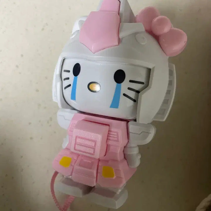 [BUNJANG] Hello Kitty x Gundam Collaboration Figure (White/Pink) / 헬로키티 건담 콜라보 피규어 화이트/핑크