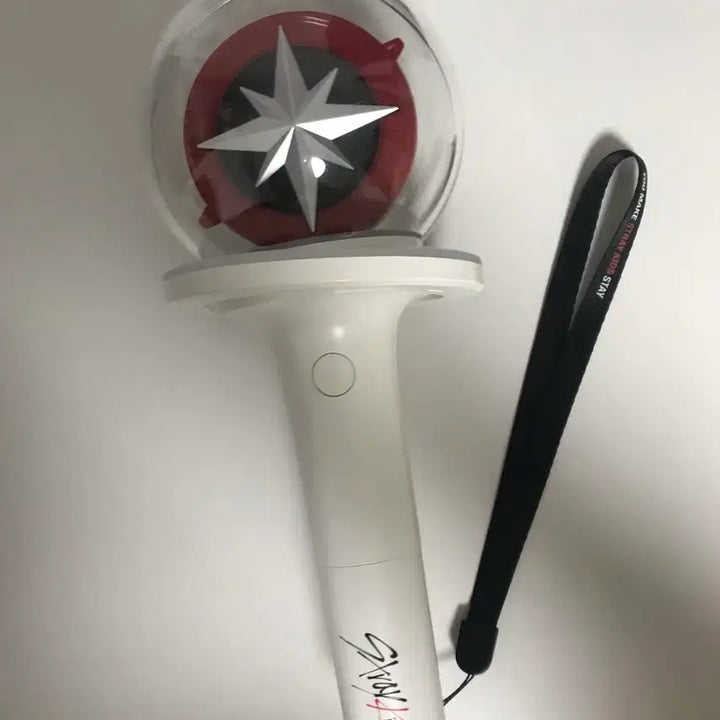 [BUNJANG] Stray Kids Official Light Stick Ver.2 / 스트레이키즈 스키즈 응원봉 ver.2 뉴침봉 양도