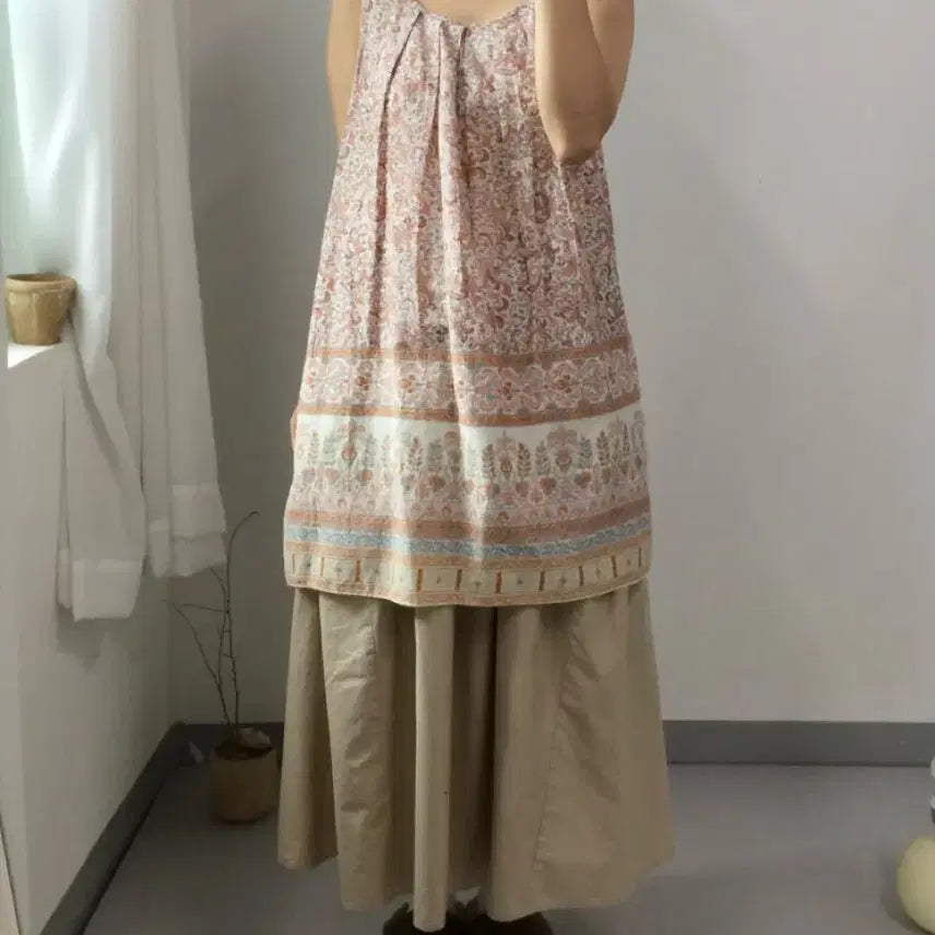 [BUNJANG] Vintage Light Pink Paisley Sleeveless Blouse / 빈티지 연핑크 페이즐리 민소매 블라우스 카모메산장 모리노가토 지구네