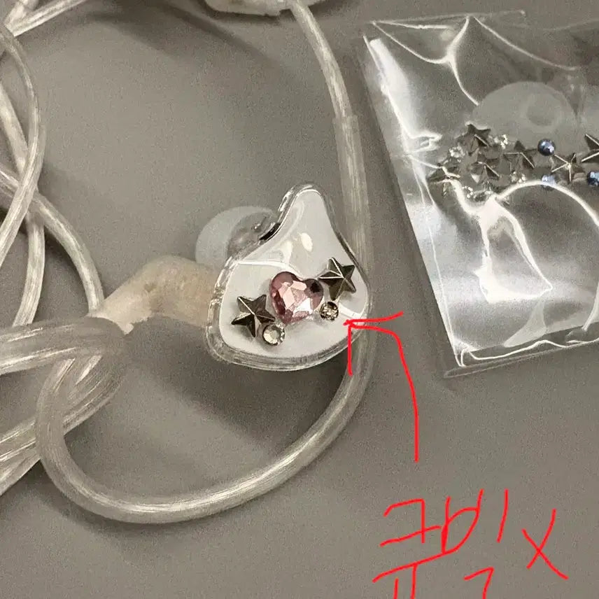 [BUNJANG] ILLIT In-Ear Album Earphones Photocard CD / 아일릿 인이어 앨범