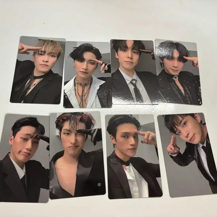 [BUNJANG] ATEEZ Paradigm Photocard Bundle Set (16 pcs) / ATEEZ paradigm 포토카드 일괄(16장)