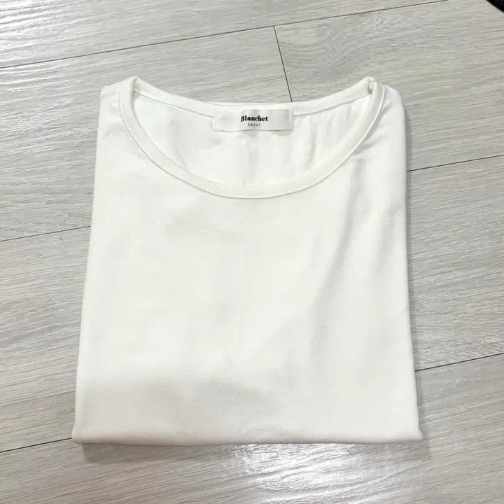 [BUNJANG] Blanc et Rose Cream Short-Sleeve T-Shirt Ivory New / 블랑쉐 슈크림 반팔티 아이보리 새상품