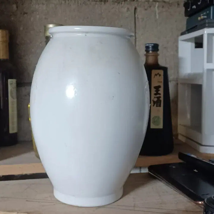 [BUNJANG] Ho San Ahn Dong Oh (1919-1989) Celadon Vase / 호산 안동오1919~1989) 선생의 작품   높이22