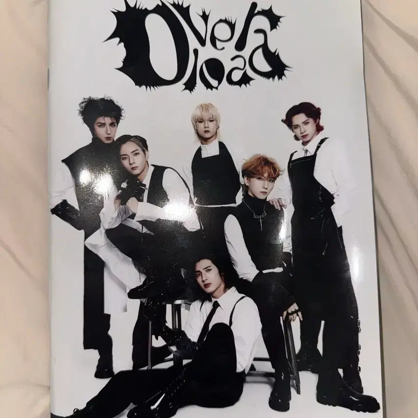 [BUNJANG] Xdinary Heroes Overload Album CD Only / 액디즈 엑스디너리히어로즈 오버로드 앨범