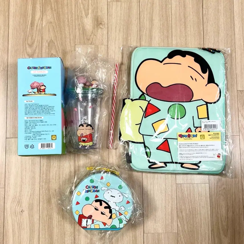 [BUNJANG] Crayon Shin-chan Ice Tumbler, Laptop Pouch, Tin Case Set / [새상품]짱구굿즈 짱구 아이스텀블러 노트북파우치 틴케이스