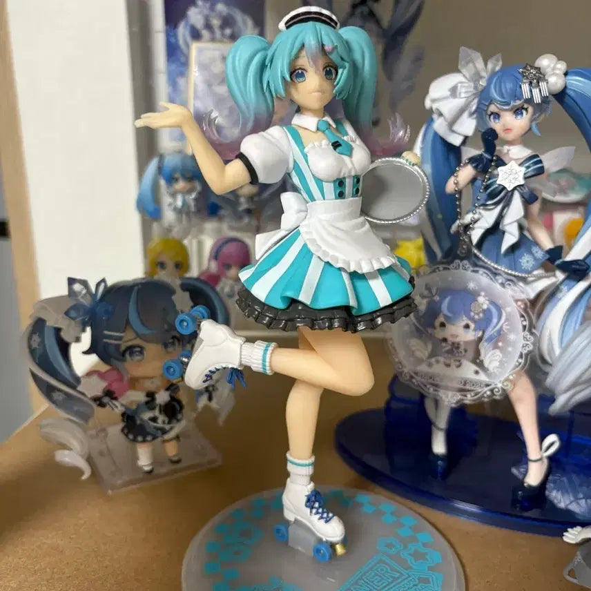 [BUNJANG] Hatsune Miku Cafe Maid Figure / 하츠네 미쿠 카페 메이드 피규어