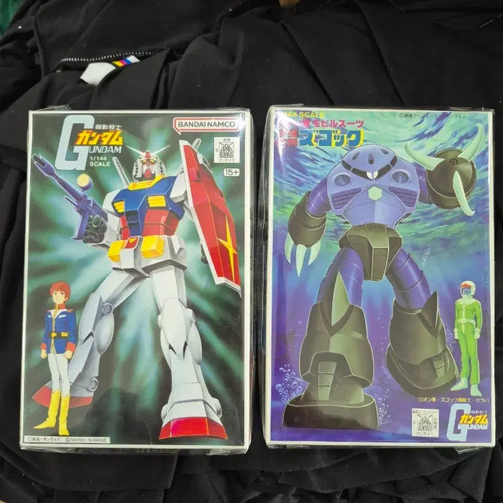 [BUNJANG] Bandai Gundam 1/144 Scale Plastic Model Kit (2 Types) / 반다이 건담 1/144 스케일 프라모델 2종