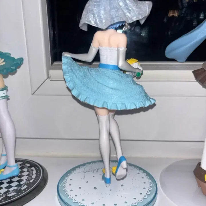 [BUNJANG] Rem Wedding Version Figure / 하자x박스o) 렘 웨딩 피규어 판매