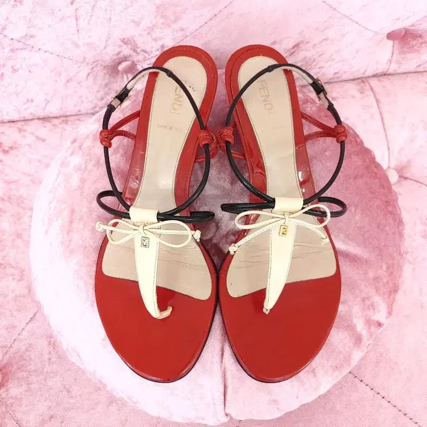 [BUNJANG] Fendi Sandals / 정품- 펜디 샌들