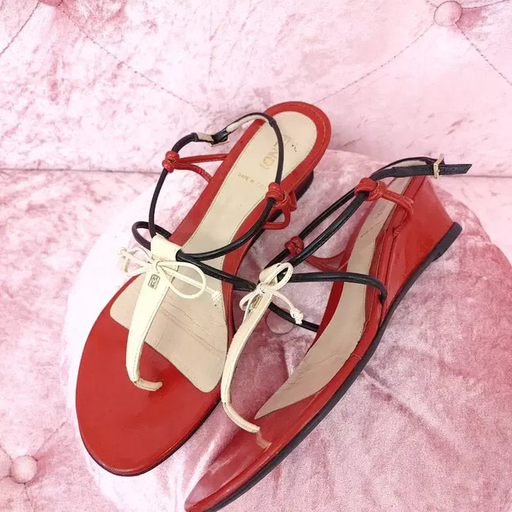 [BUNJANG] Fendi Sandals / 정품- 펜디 샌들