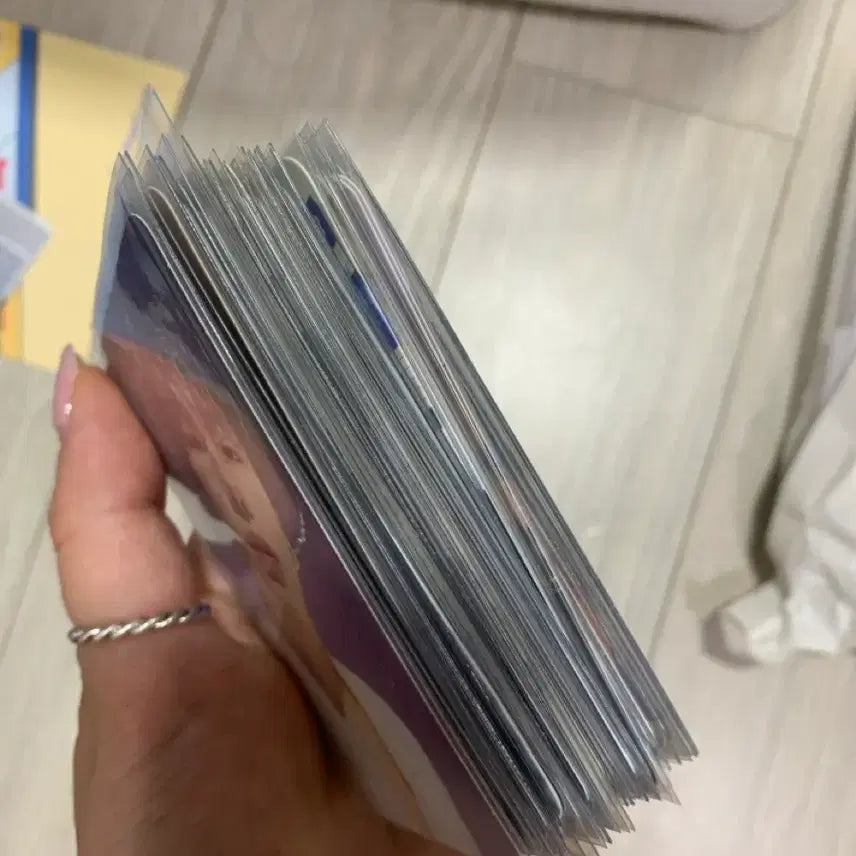 [BUNJANG] Monsta X Kihyun Binder + Photocard Set / 몬스타엑스 기현 바인더 + 포카