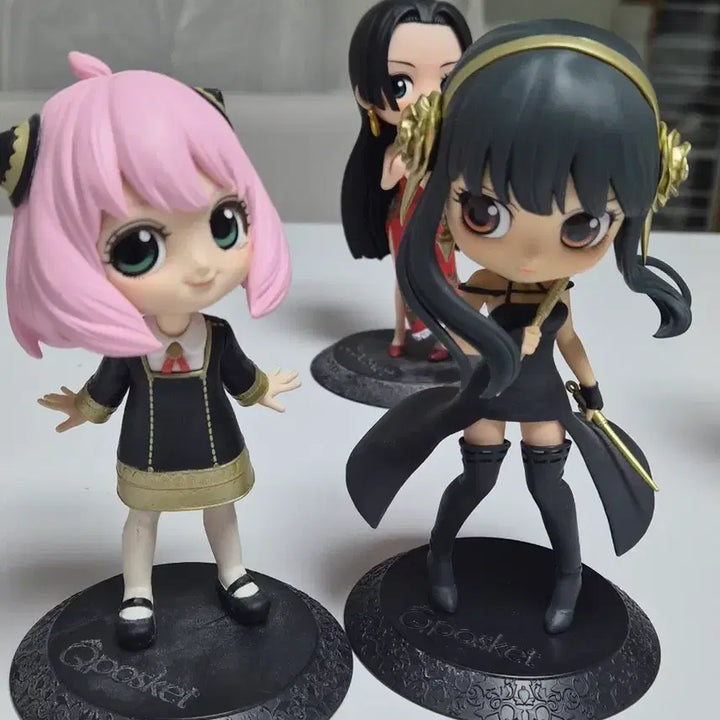 [BUNJANG] Qposket Shinobu Hancock Anya Muzan Yor Figure Bundle Set / 5개 일괄)정품 큐포스켓 피규어 시노부 핸콕 아냐 무잔 요르