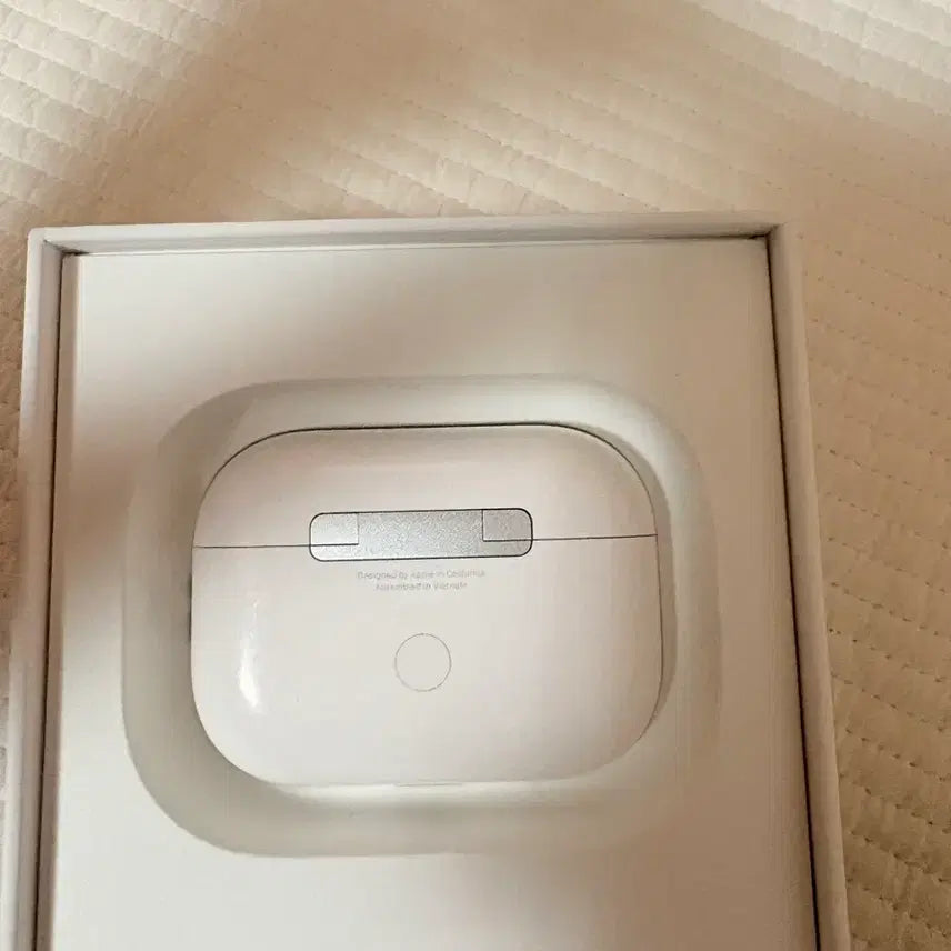 [BUNJANG] AirPods Pro 2 (USB-C) Main Body / 에어팟 프로2 본체c타입