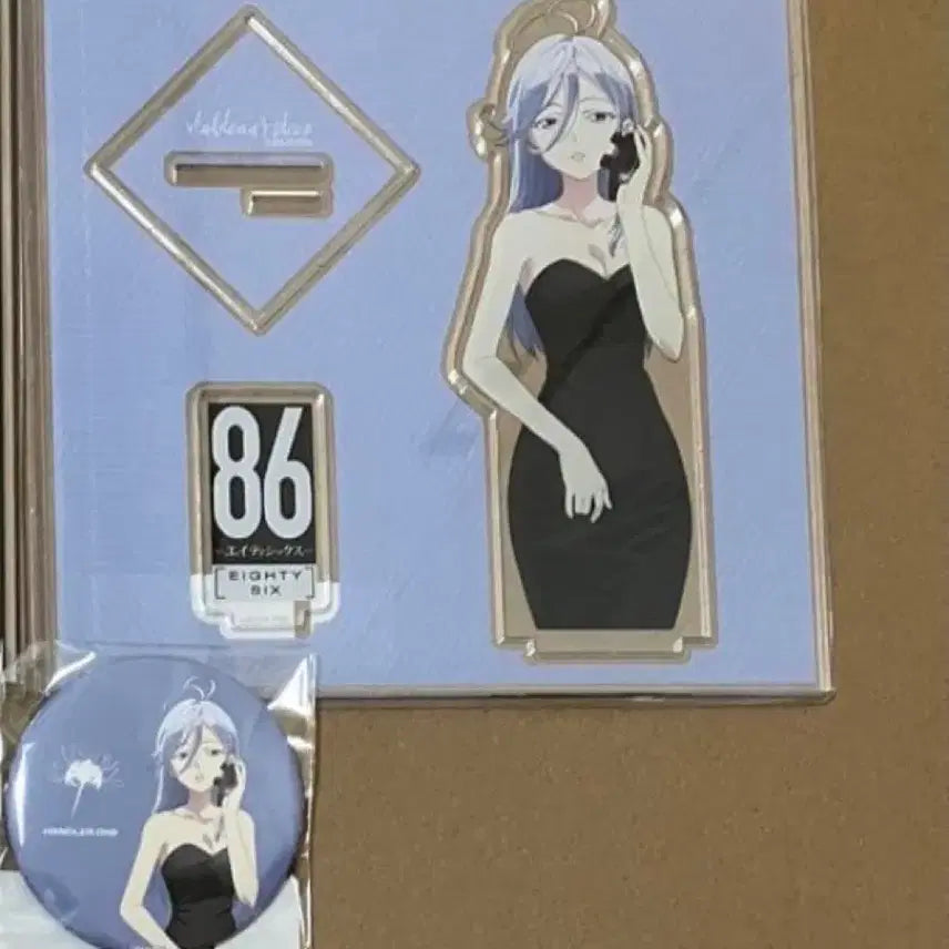 [BUNJANG] 86 Eighty-Six Lena Acrylic Stand + Badge Set / 86에이티식스 레나 아크릴 + 뱃지