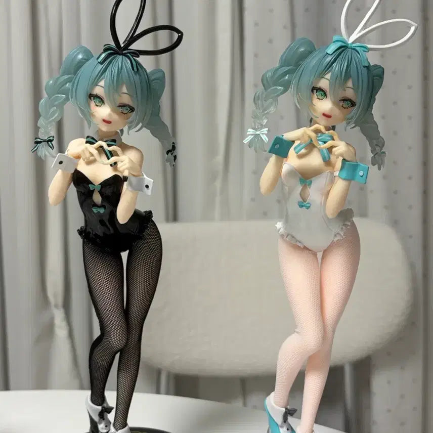 [BUNJANG] Hatsune Miku Rurudo Bunny Girl White &amp; Black Bundle Set / 일괄 하츠네미쿠 미쿠 루루도 바니걸 화이트 블랙