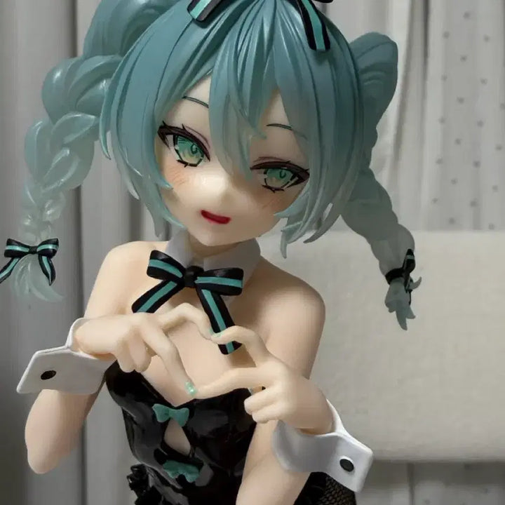 [BUNJANG] Hatsune Miku Rurudo Bunny Girl White &amp; Black Bundle Set / 일괄 하츠네미쿠 미쿠 루루도 바니걸 화이트 블랙