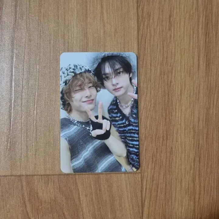 [BUNJANG] Stray Kids I.N, Lee Know &