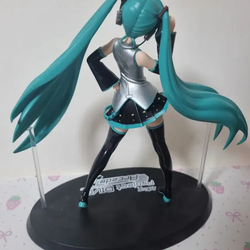 [BUNJANG] Hatsune Miku Project DIVA Figure, Rubber Strap, Acrylic Keyring Bundle Set / 하츠네미쿠 프로젝트 디바 피규어 러버스트랩 아크릴키링 일괄