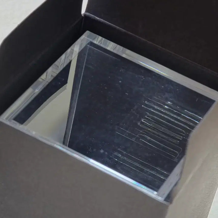 [BUNJANG] EXO Quadruple Million Seller Commemorative Silver Coin Baekhyun / EXO 쿼드러플 밀리언셀러 기념 은화 백현